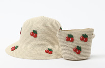 Lefties !!! SET SOMBRERO Y BOLSITO DE RAFIA CEREZAS