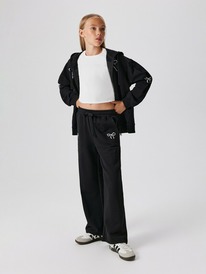 Acoola     Nazina_pn 20240460012 