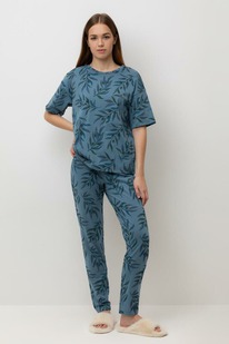 Very Neat    20103/24/ , 