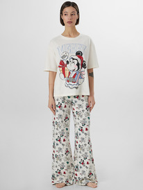 Mark Formelle   (, ) 592592 592592  + 