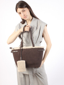 22.06 LACCOMA ����� P5895-���������� ��� ����, ������������ ���